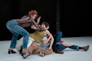 OBNIMASHKI by Anna Aristarkhova / Performance @ Tanztage Sophiensäle Berlin / 2017